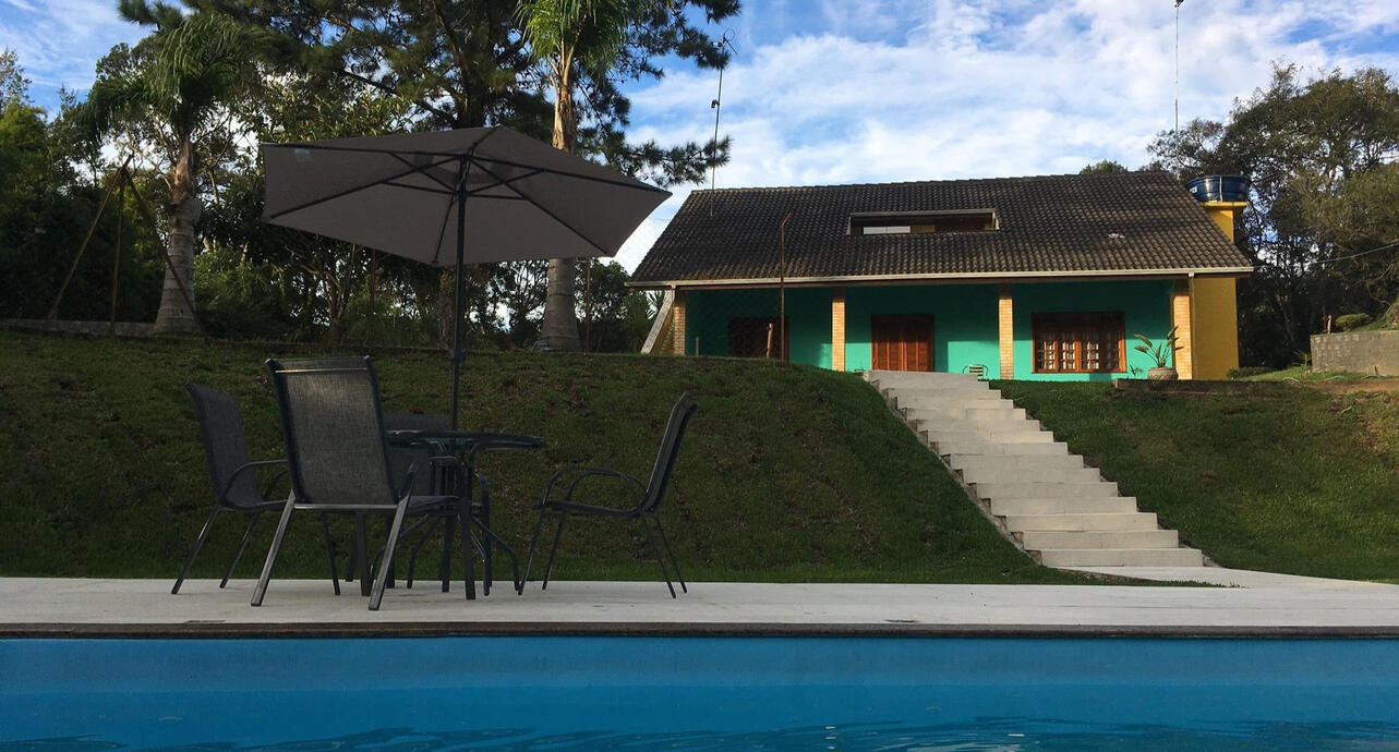 Hospedagem para até 30 pessoas